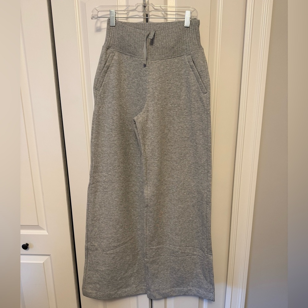 ALO Serenity Wide-leg Sweatpants NWT - Picture 3 of 8